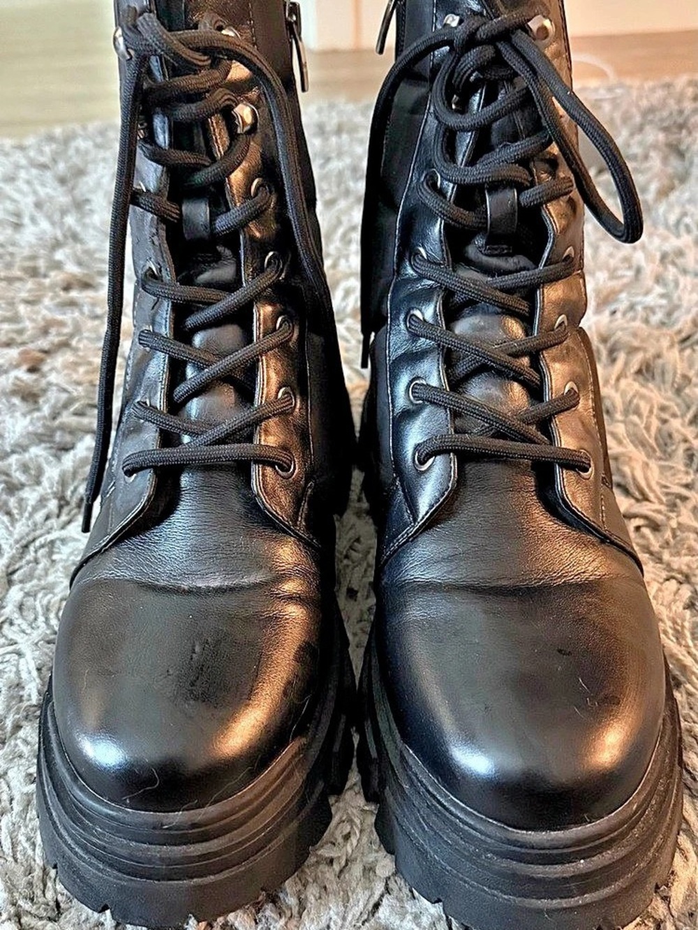Marc Fisher Pierce Quilted Combat Boot Women's Black Combat Boots Like New US10